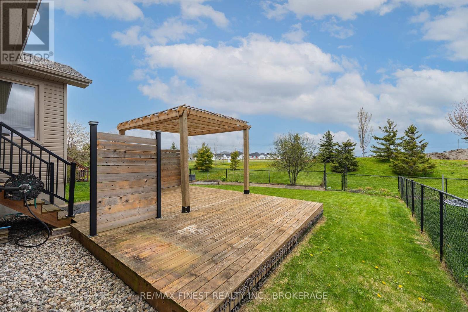 129 BLAKELY STREET - 6