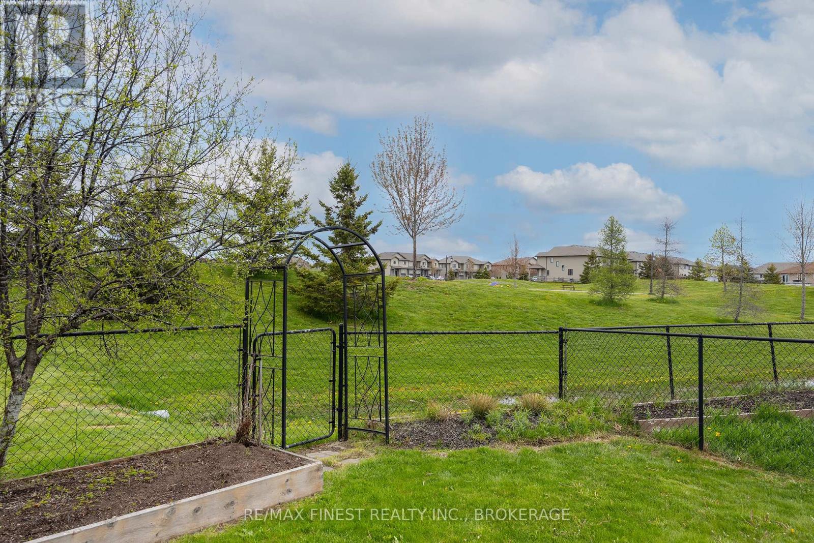 129 BLAKELY STREET - 9
