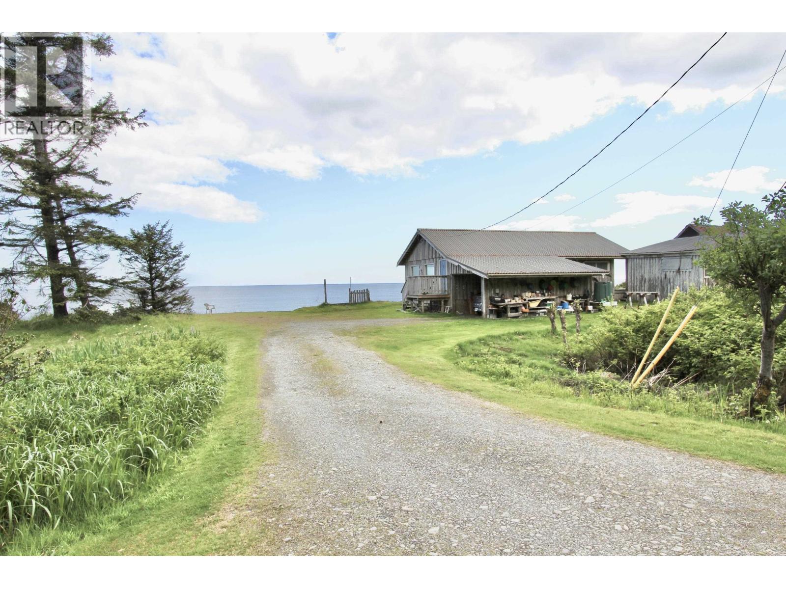 556 DAVIS ROAD - 12