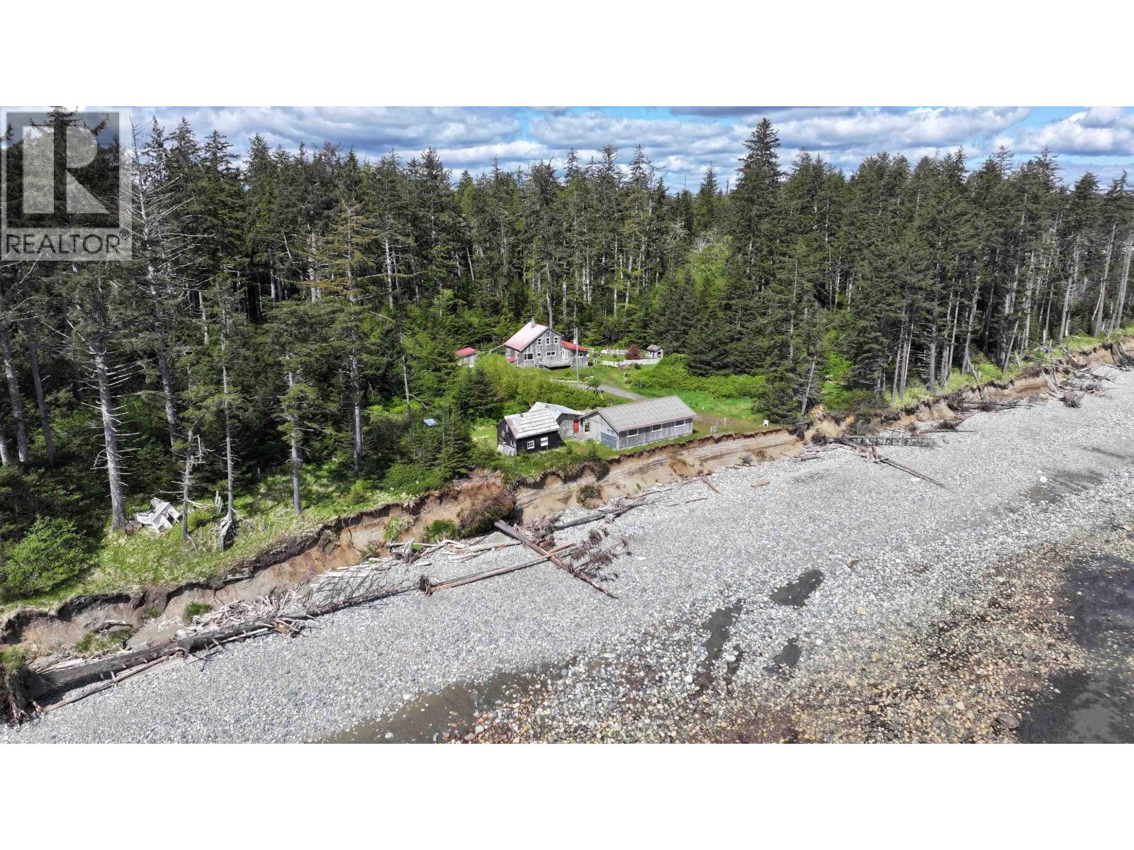 556 DAVIS ROAD - Image 3