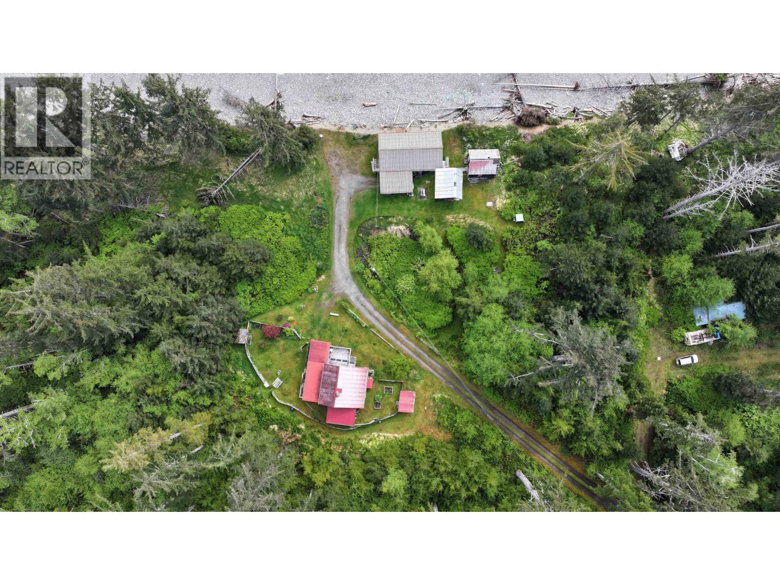 556 DAVIS ROAD - 6