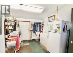 556 Davis Road, Daajing Giids Rural, BC V0T1Y0 Photo 14