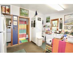 556 Davis Road, Daajing Giids Rural, BC V0T1Y0 Photo 15