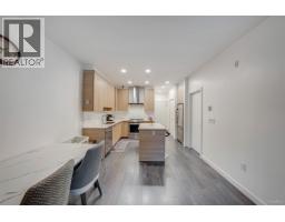 209 7133 14th Avenue, Burnaby, BC V3N0H5 Photo 12