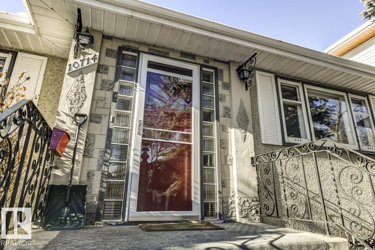 10714 128 ST NW - 5