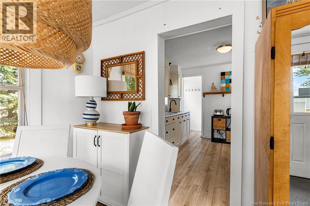 18 Pelican Avenue - 16