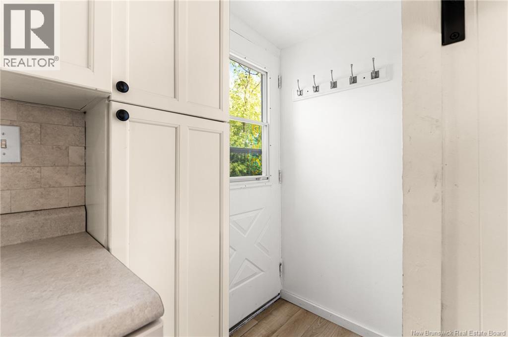 18 Pelican Avenue - 27