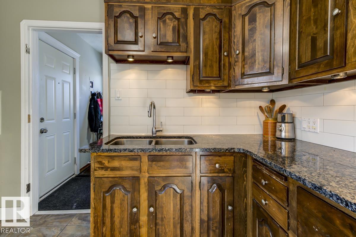 10714 128 ST NW - 20