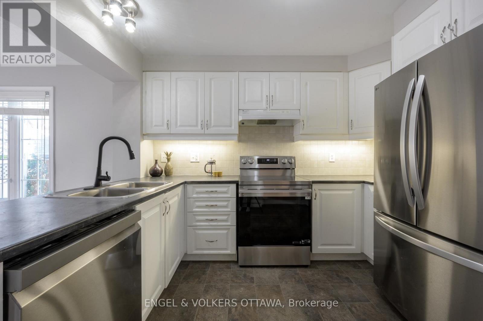 106 FOREST WATER WAY - 10