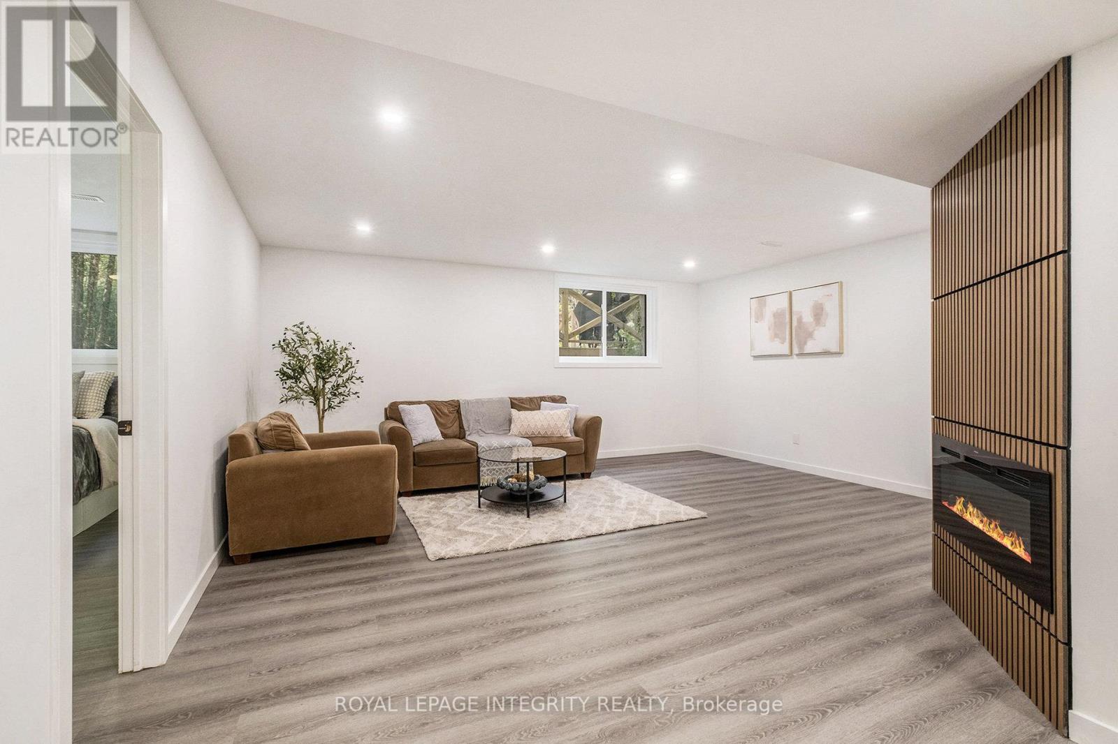 309 RIDGEMONT DRIVE - 31