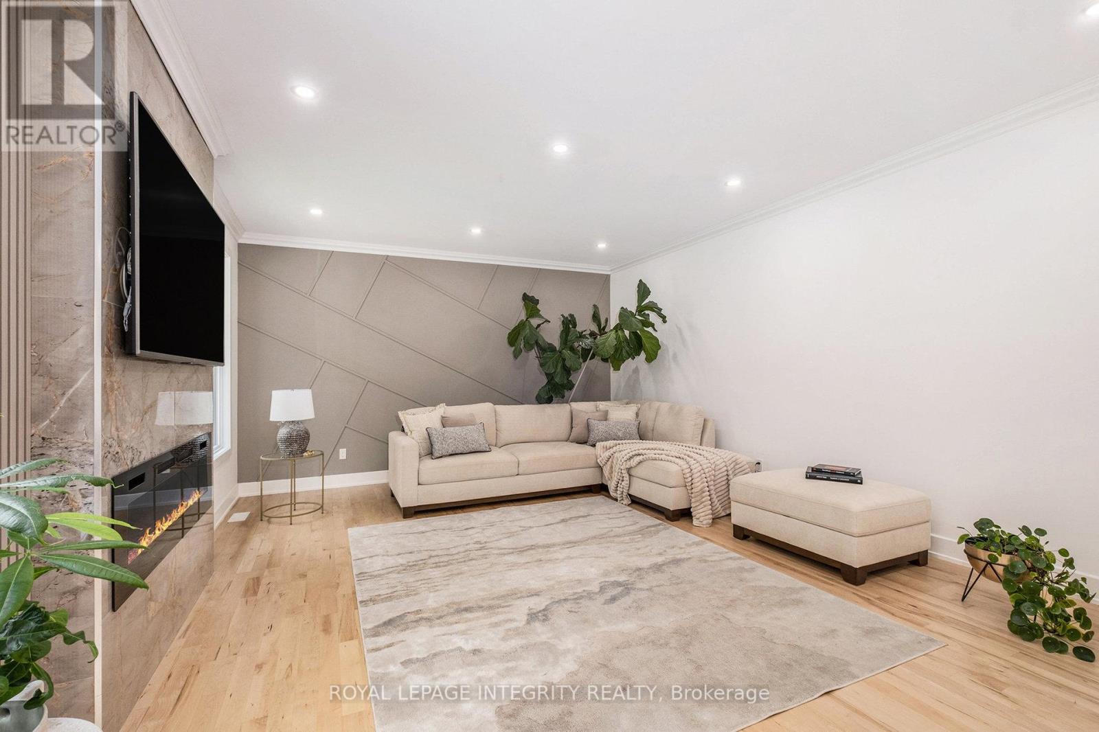 309 RIDGEMONT DRIVE - 9
