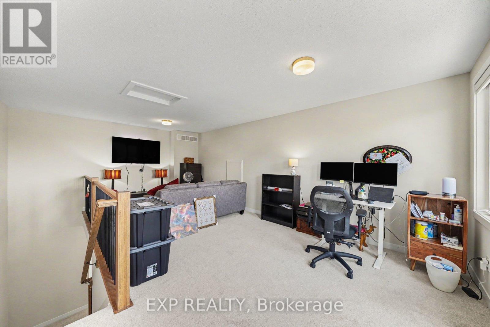 233 CONSERVANCY DRIVE - 20