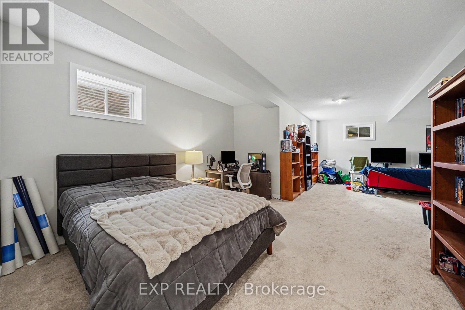 233 CONSERVANCY DRIVE - 25