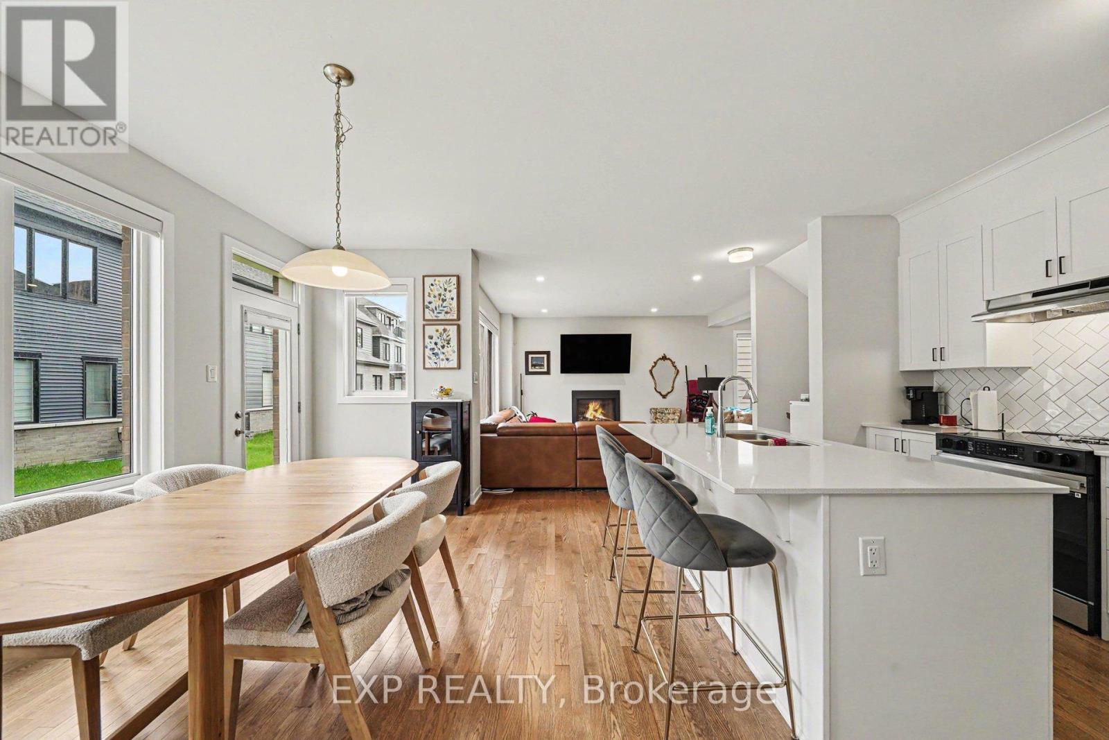233 CONSERVANCY DRIVE - 7