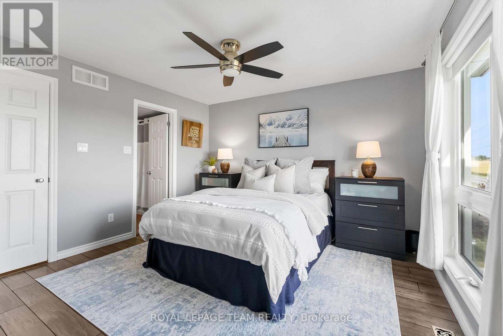 368 CROWNRIDGE DRIVE - 25