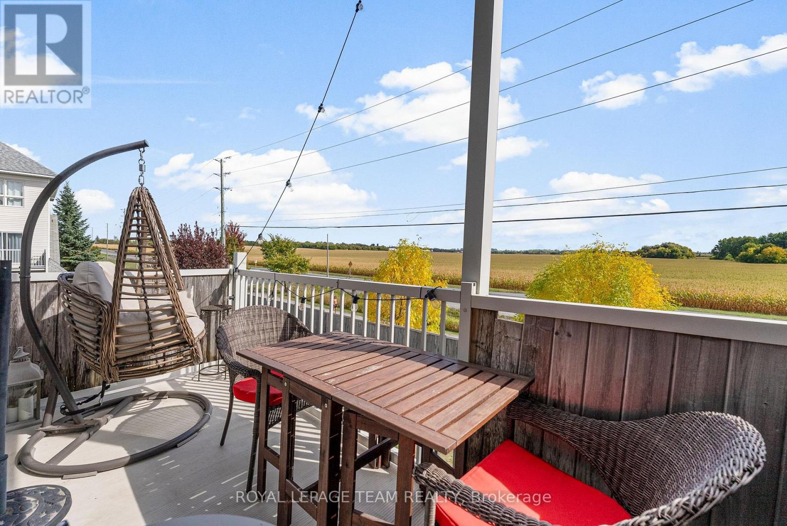 368 CROWNRIDGE DRIVE - 32