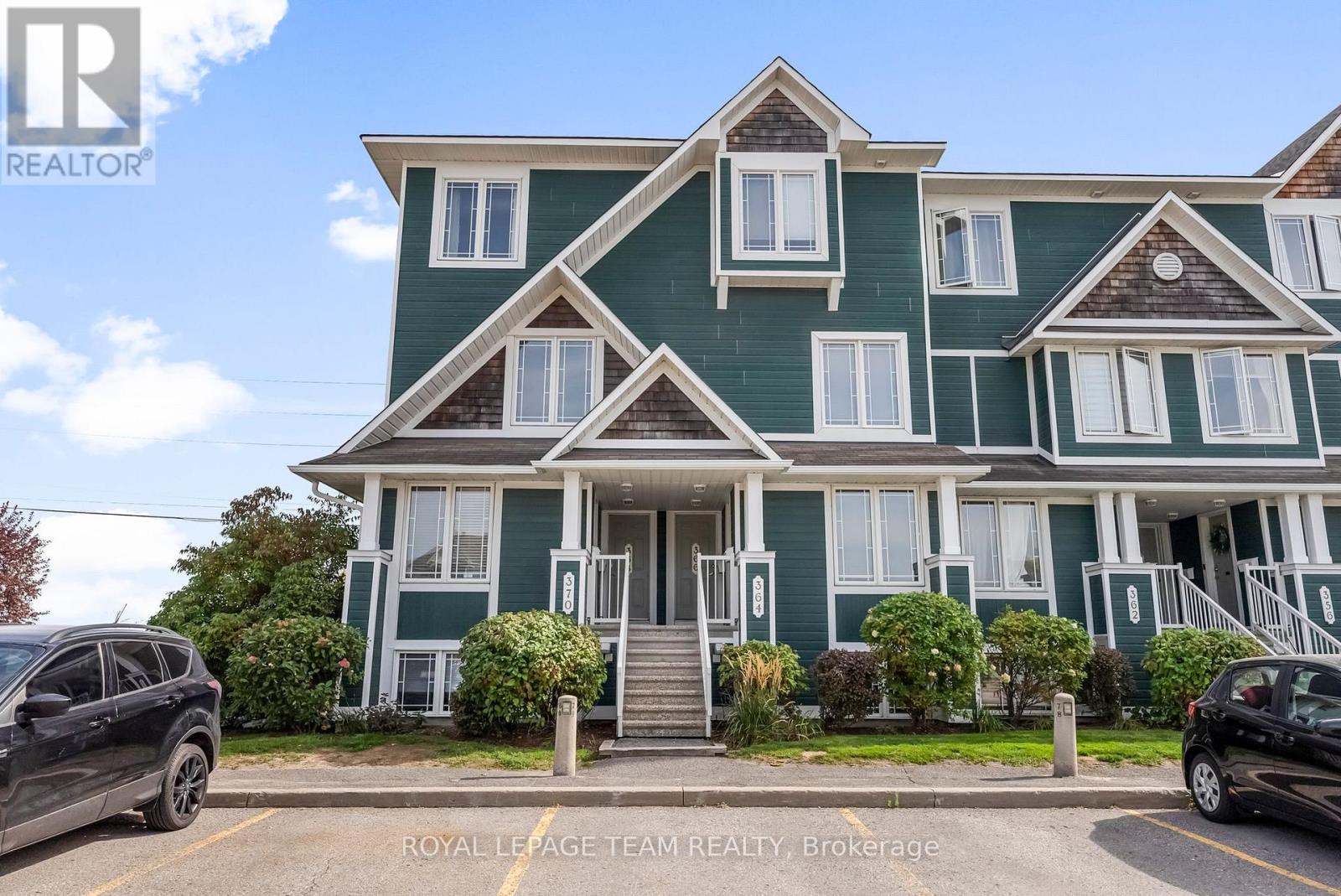 368 CROWNRIDGE DRIVE - 38