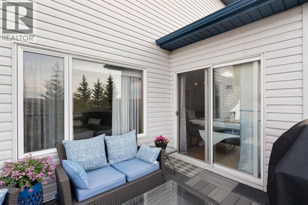 16 Bow Ridge Drive, Cochrane