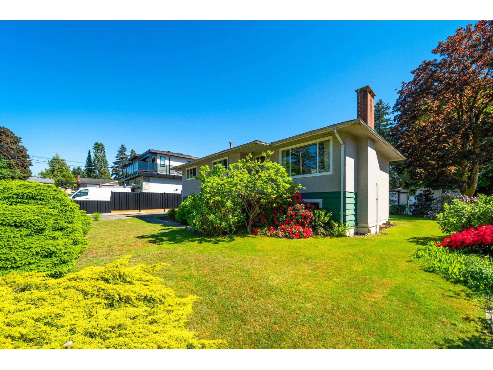 11316 91 Avenue - photo 2