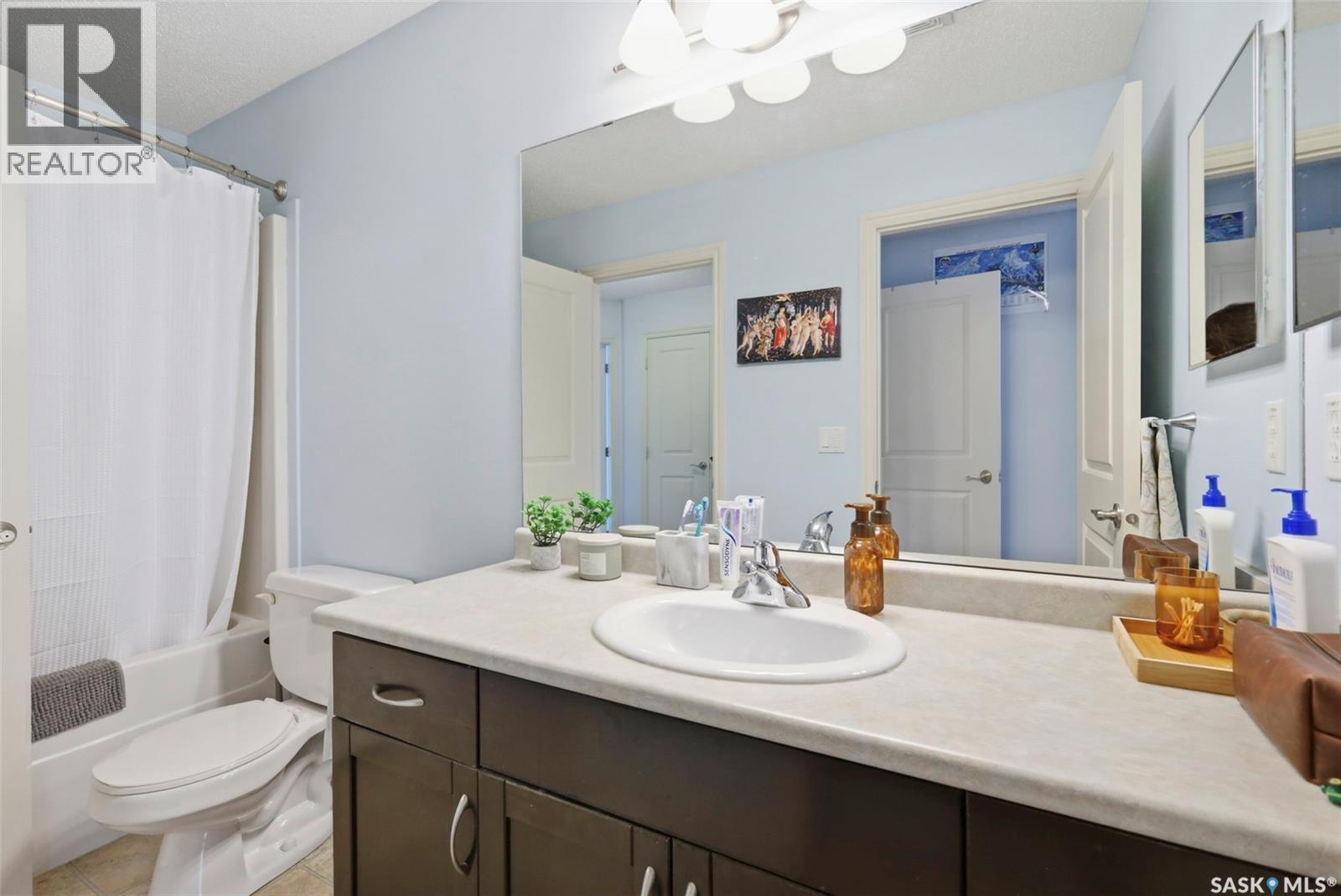 #111 105 Lynd CRESCENT - 22