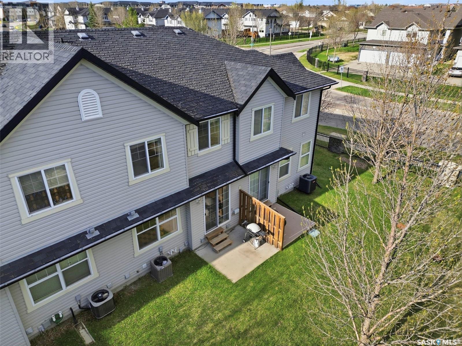 #111 105 Lynd CRESCENT - 38