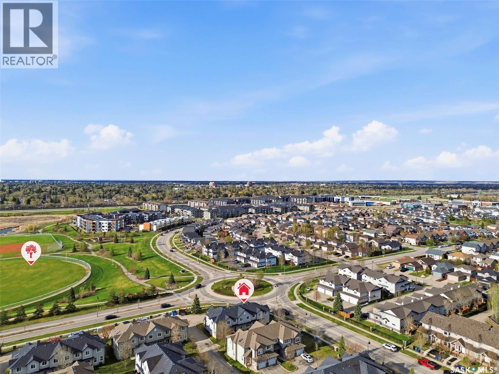#111 105 Lynd CRESCENT - 43