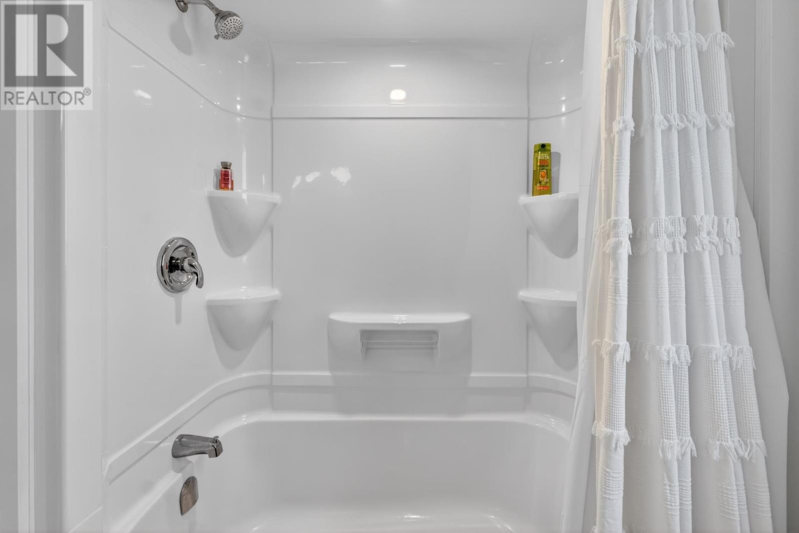 64 Sunset Lane - 29