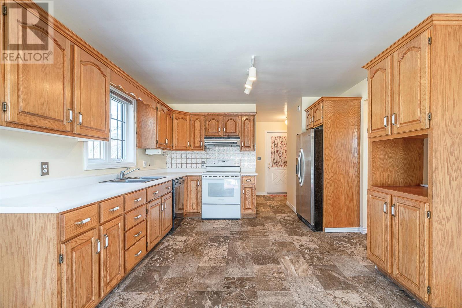 22 DOC BLANCHARD Crescent - 12
