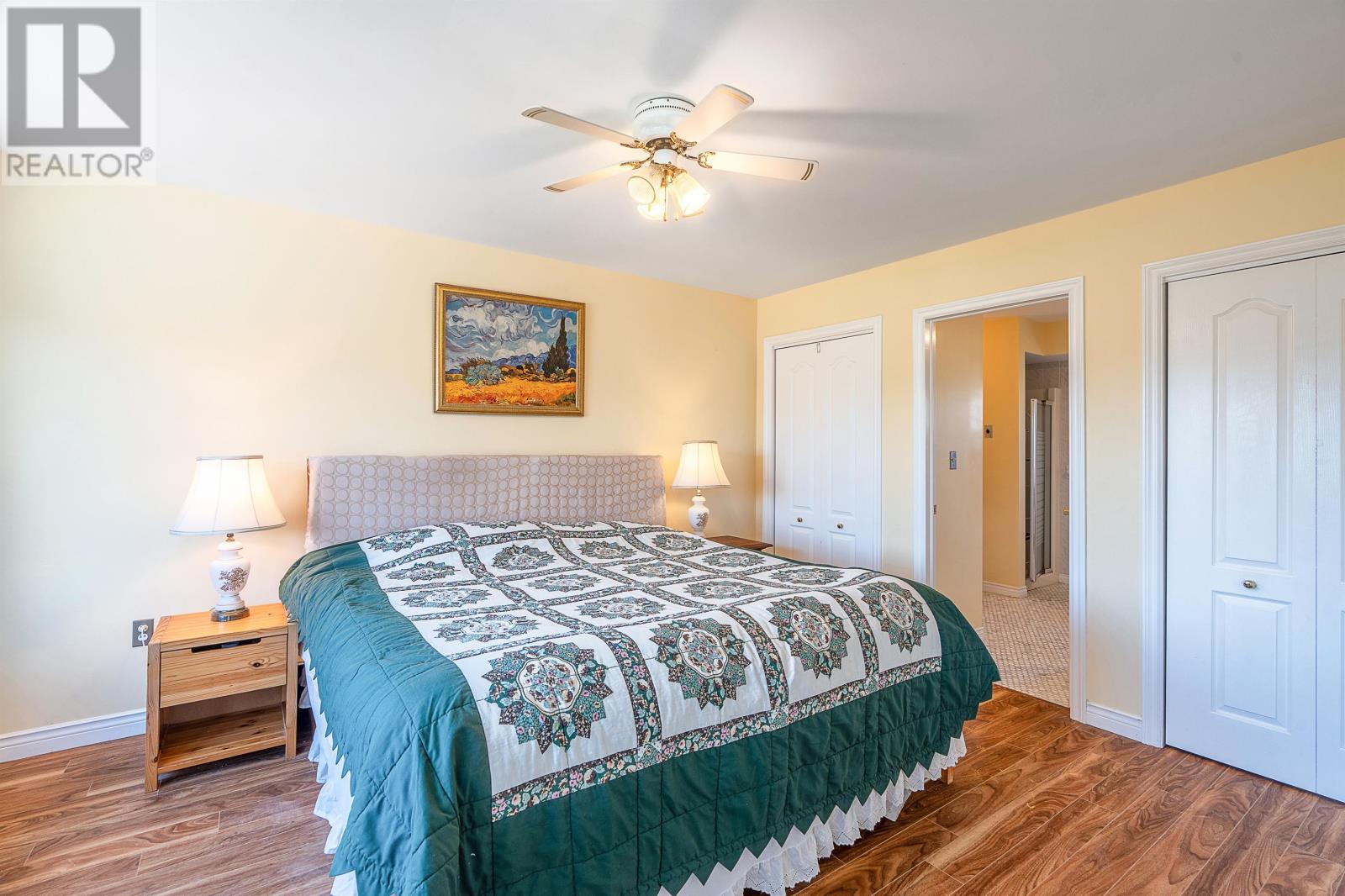 22 DOC BLANCHARD Crescent - 22