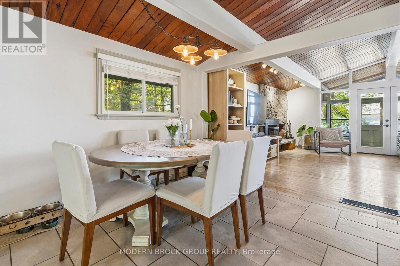 736 CEDAR PARK LANE S - 14