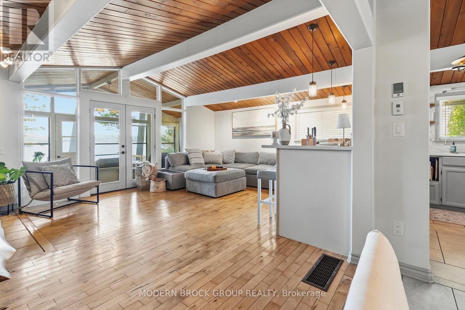 736 CEDAR PARK LANE S - 20
