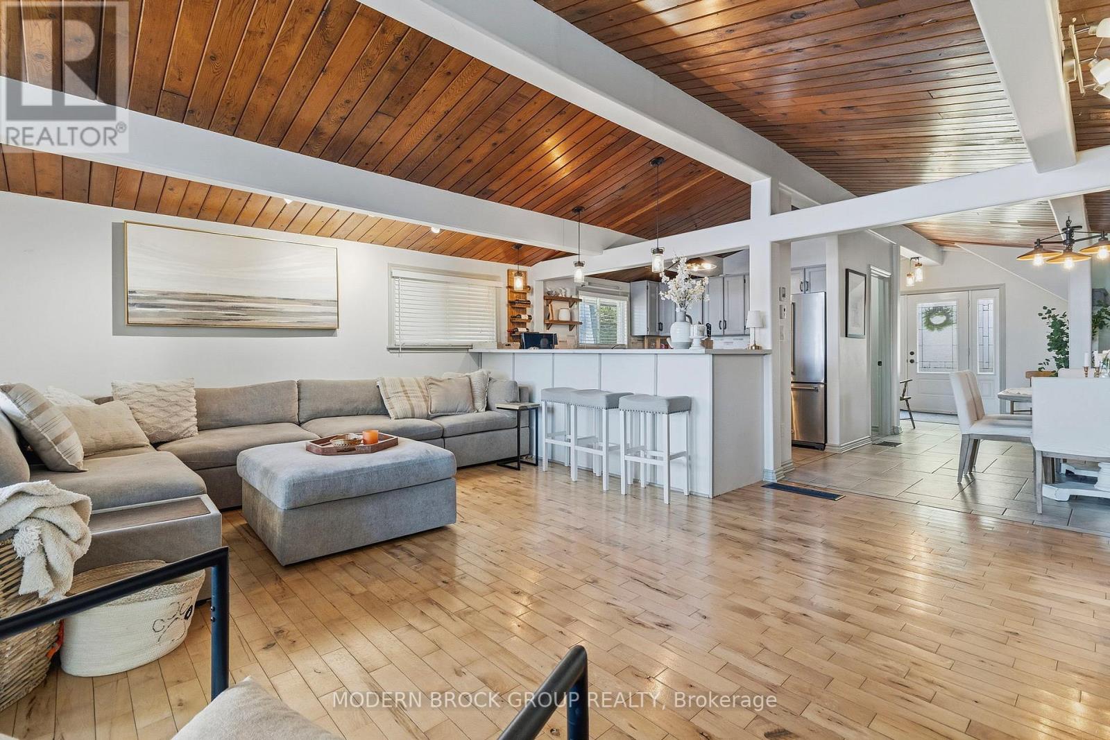 736 CEDAR PARK LANE S - 23