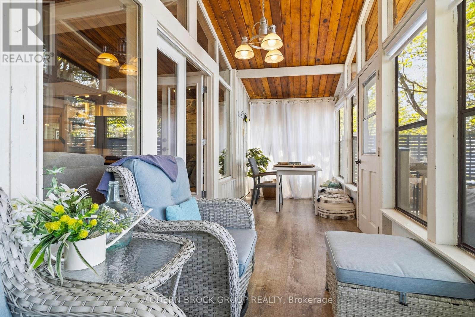 736 CEDAR PARK LANE S - 30