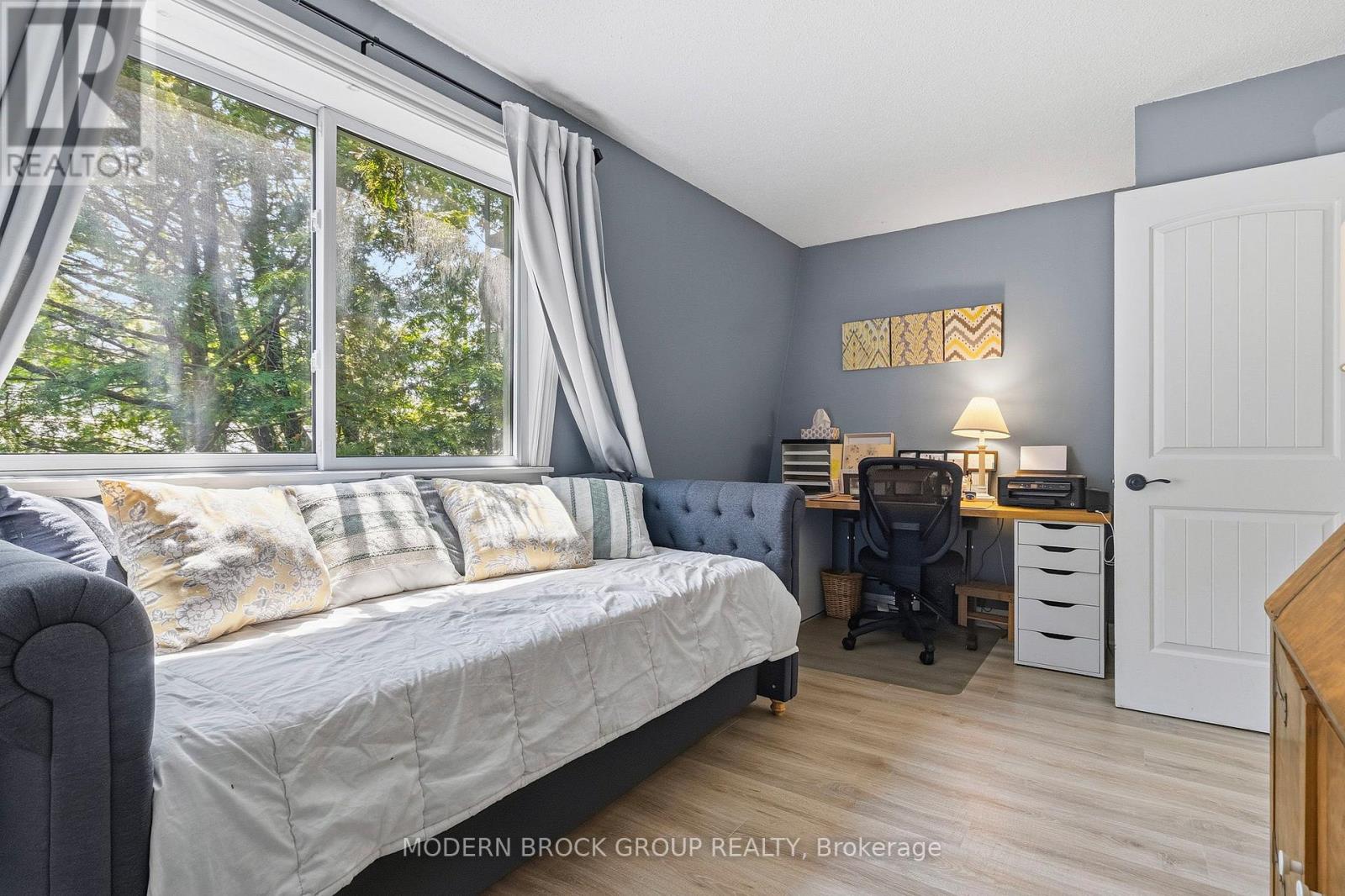 736 CEDAR PARK LANE S - 37