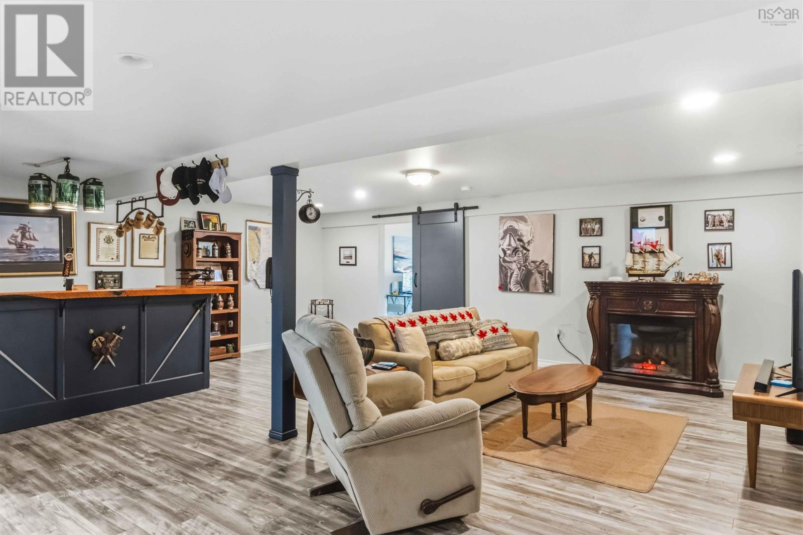 Property 37 of 47 of 495 Victoria Road