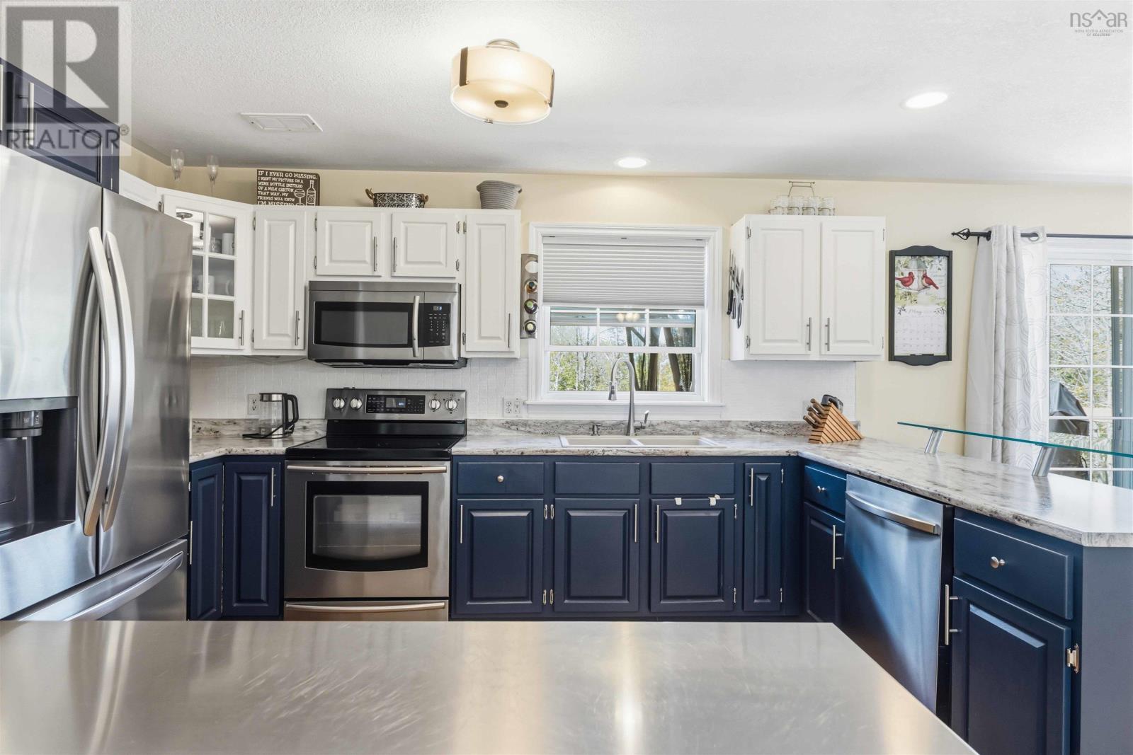 Property 23 of 47 of 495 Victoria Road