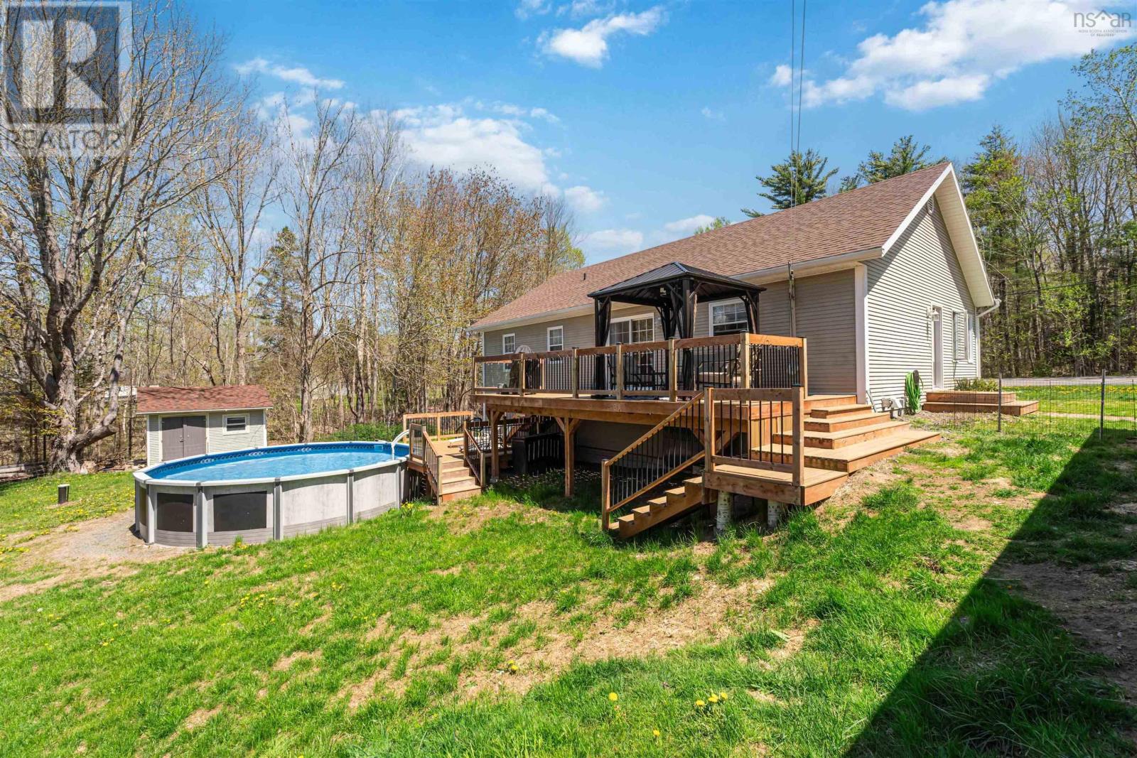 495 Victoria Road - 44