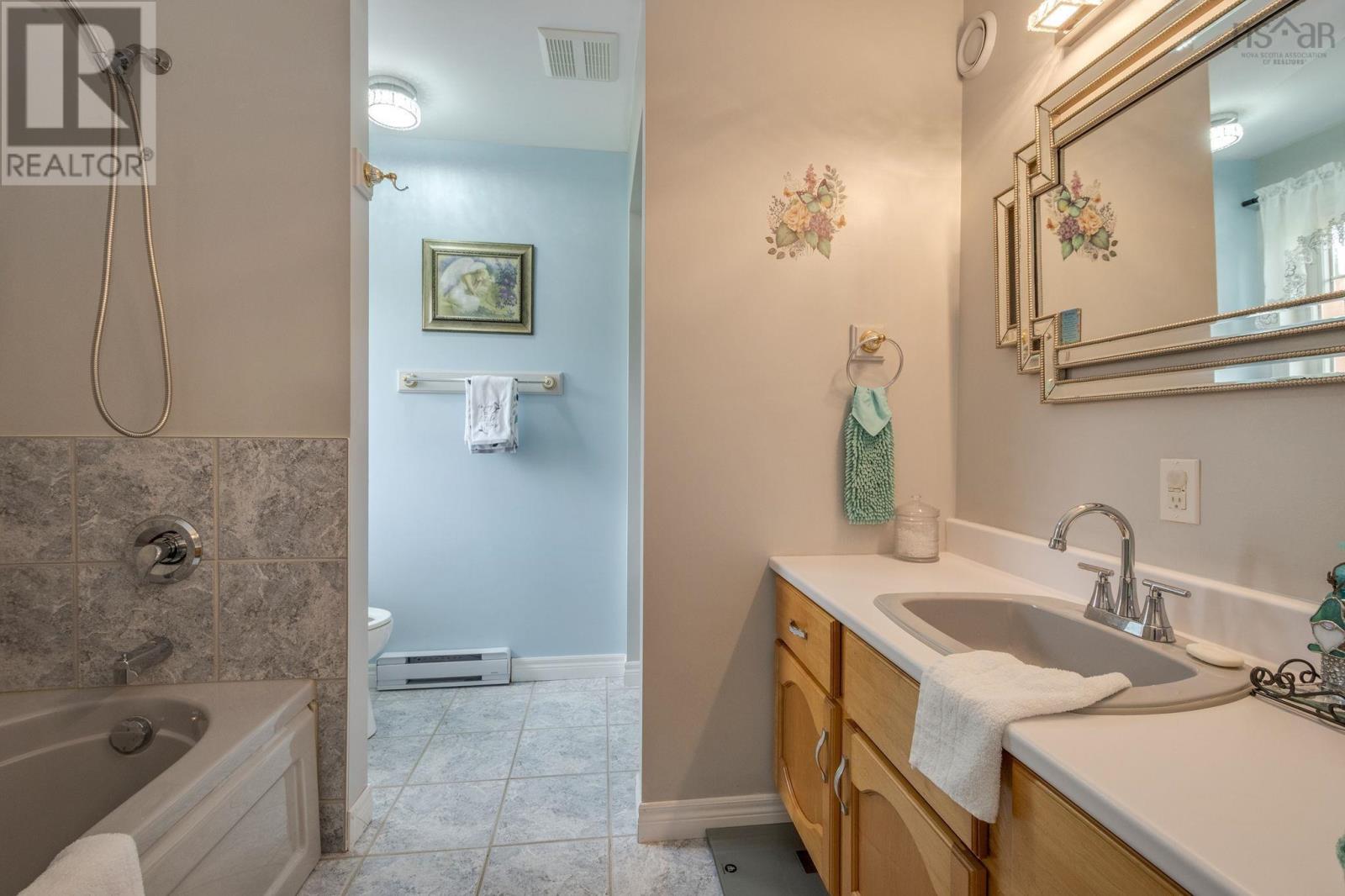 Property 2 of 49 of 25 Dewtie Avenue