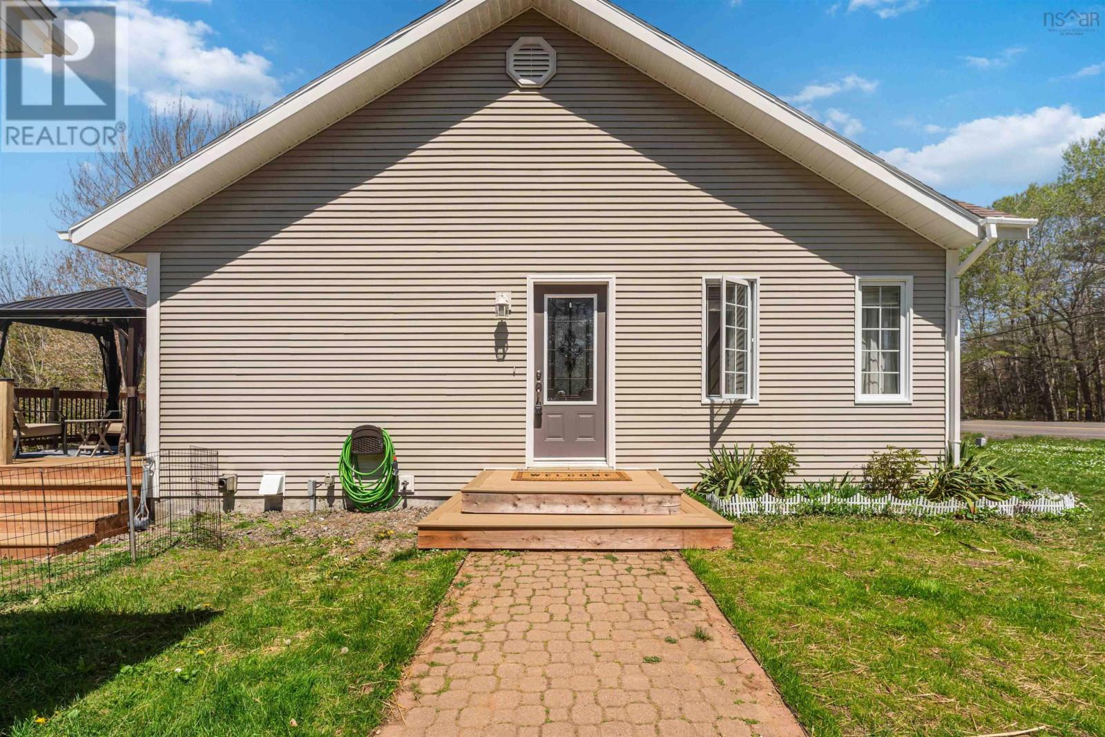 Property 29 of 47 of 495 Victoria Road