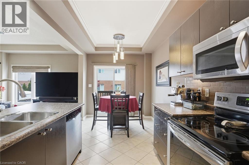 131 BANKFIELD Crescent, Hamilton, Ontario, L8J0B9 — Photo 43