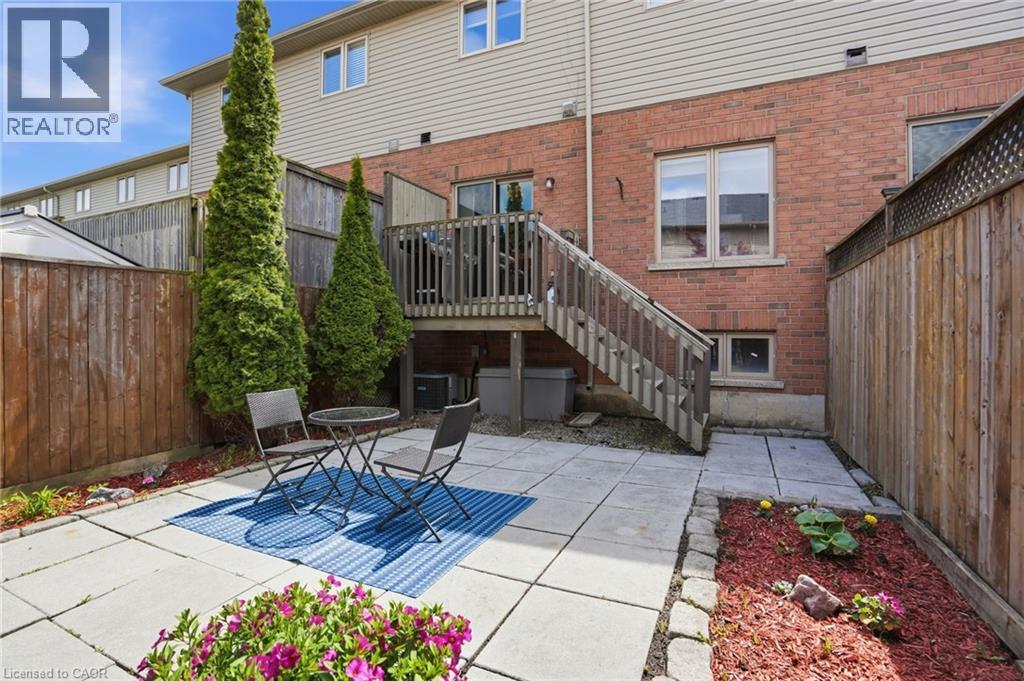 131 BANKFIELD Crescent, Hamilton, Ontario, L8J0B9 — Photo 16