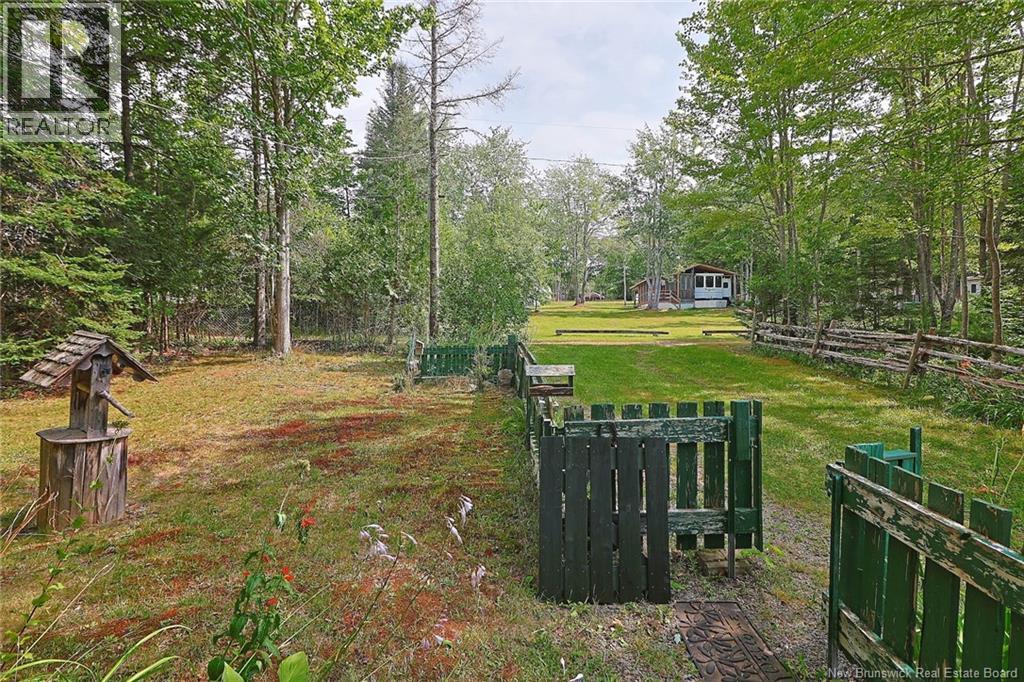 13 MILLS Crescent - 38