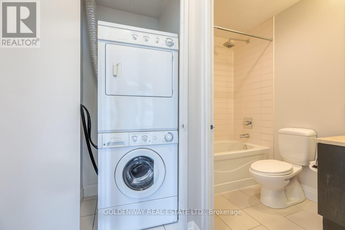 #401 83 REDPATH AVENUE - 12