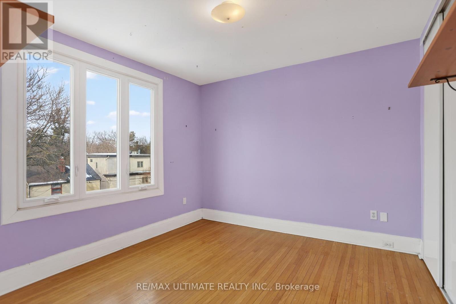 387 KEEWATIN AVENUE - 18