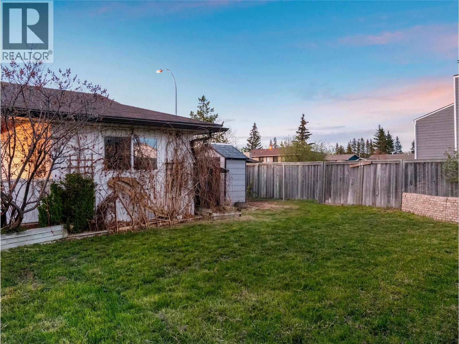 10728 18 Street, Dawson Creek