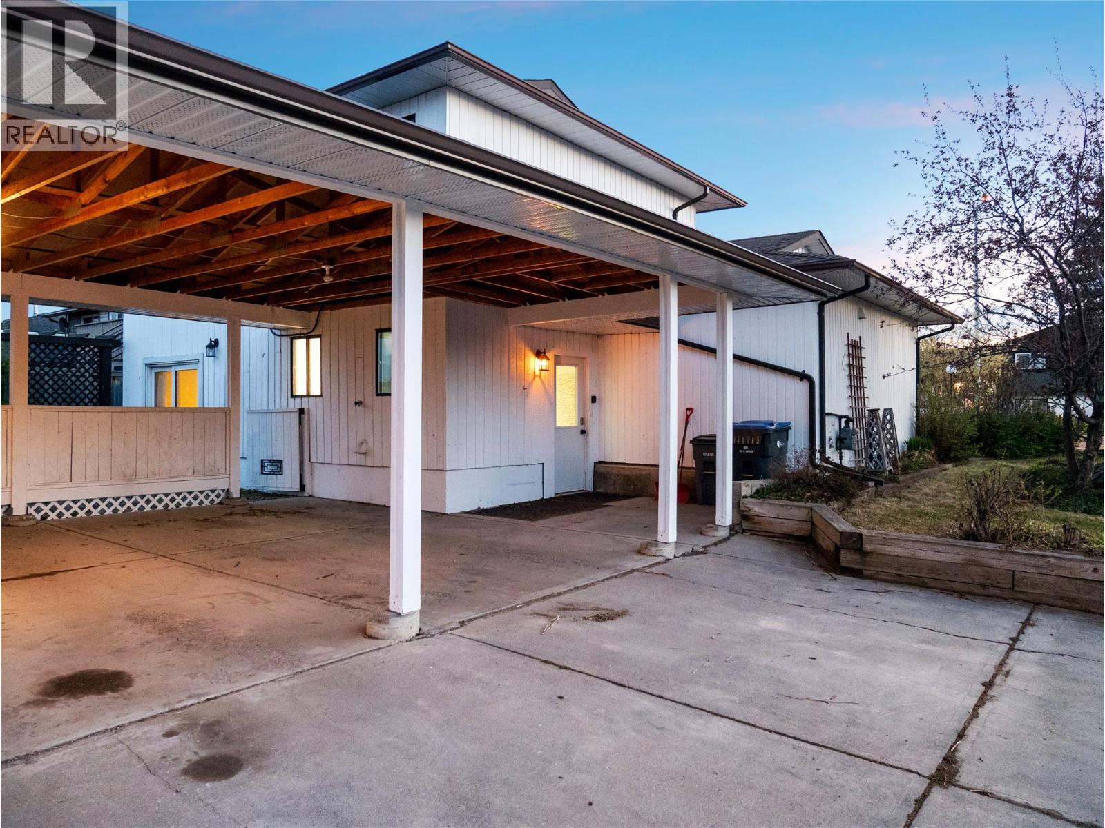 10728 18 Street - 49