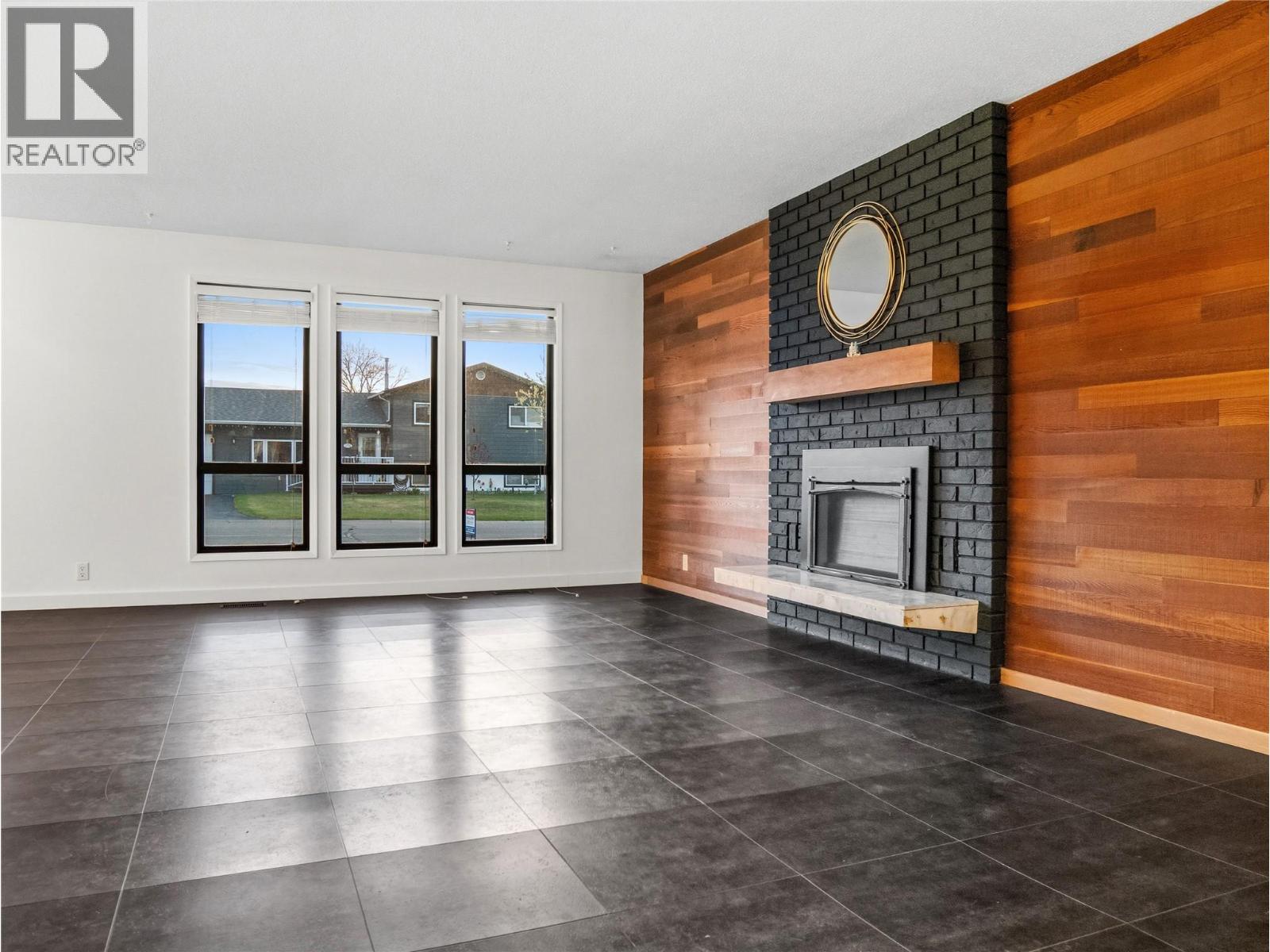 10728 18 Street - 3