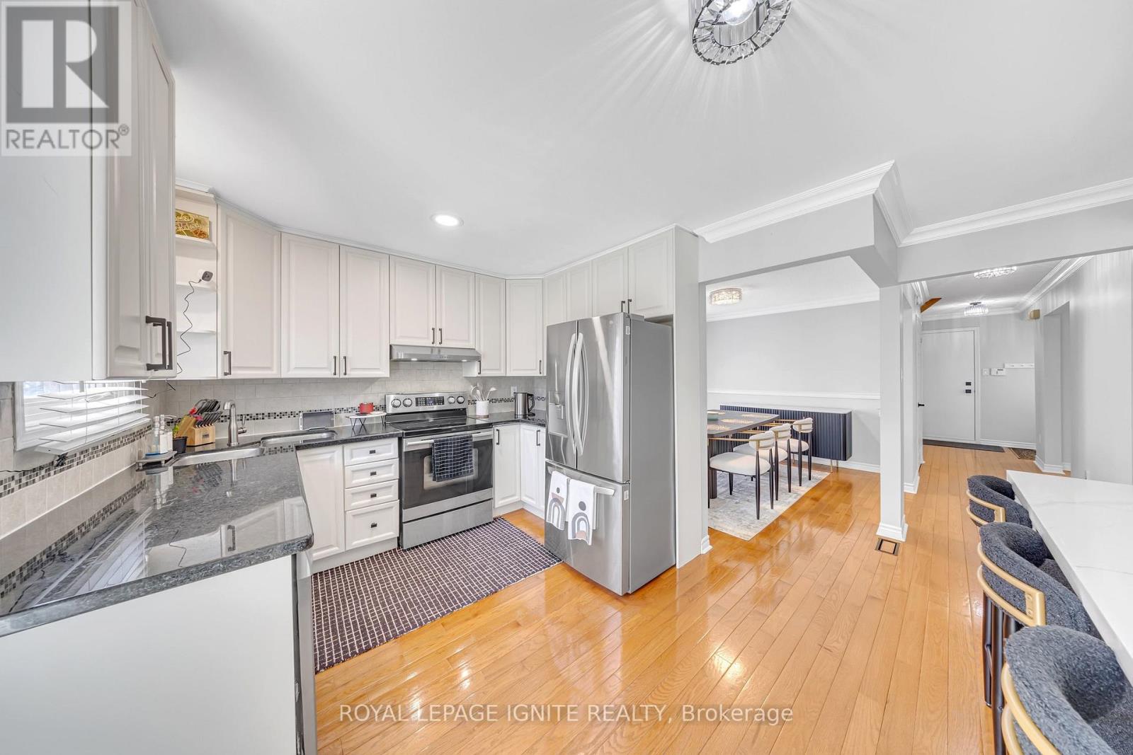 23 SHALLICE COURT - 18