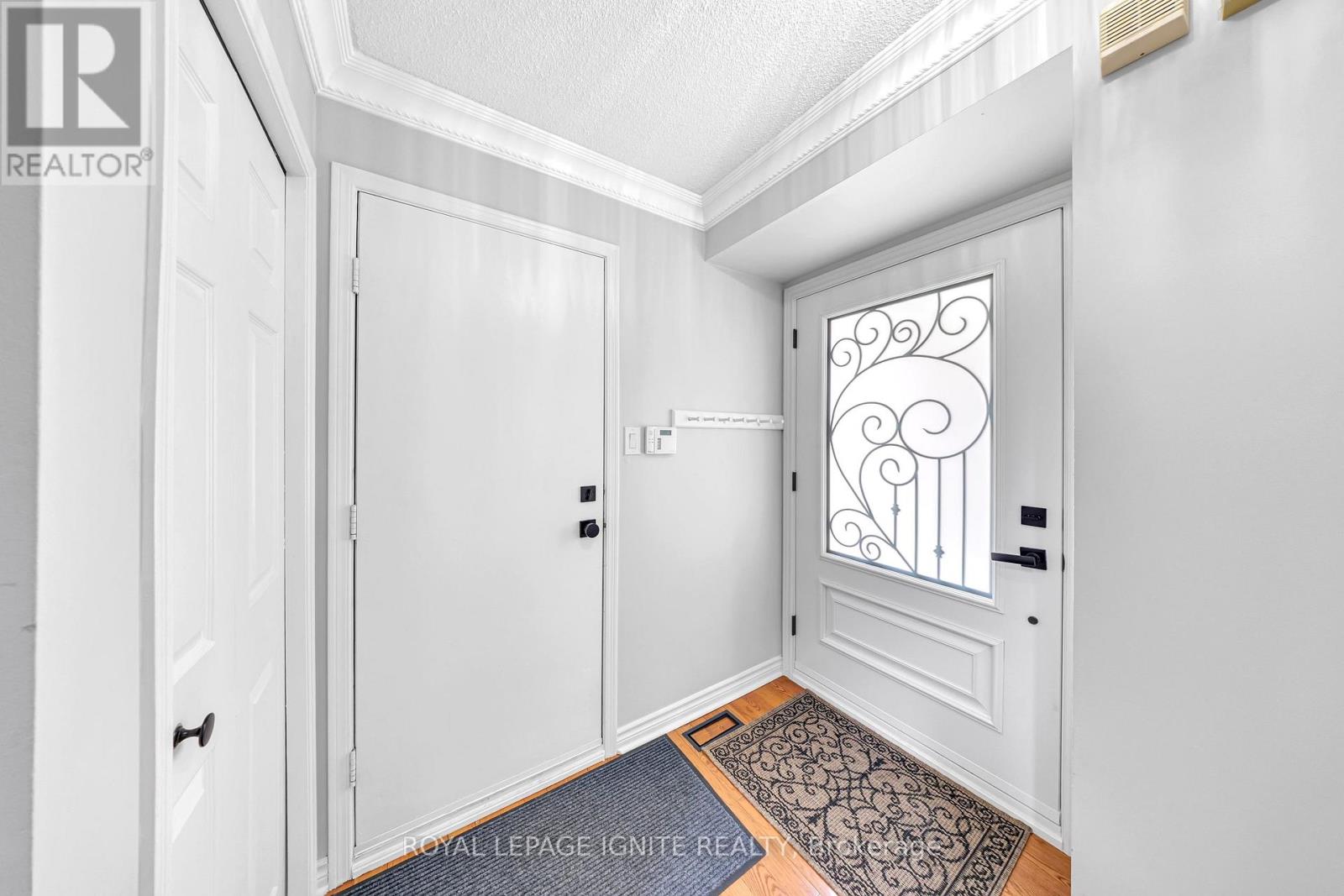23 SHALLICE COURT - 7
