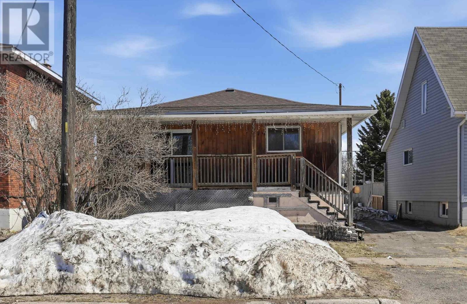 176 Glasgow AVE - Image 2